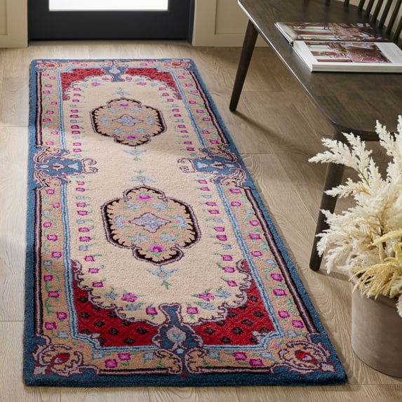 SAFAVIEH Bellagio Chandler Floral Wool Runner Rug, Ivory/Pink, 2'3" x 8'