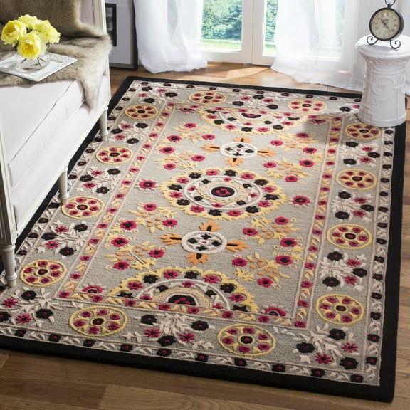 SAFAVIEH Bellagio Pinwheel Geometric Floral Wool Area Rug, Light Gray/Black, 5' x 8'