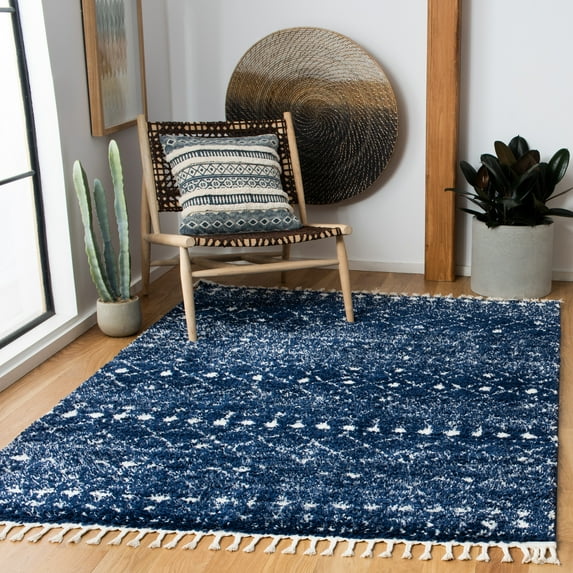 SAFAVIEH Berber Fringe Nathan Aztec Shag Area Rug, Dark Blue/Ivory, 4' x 6'