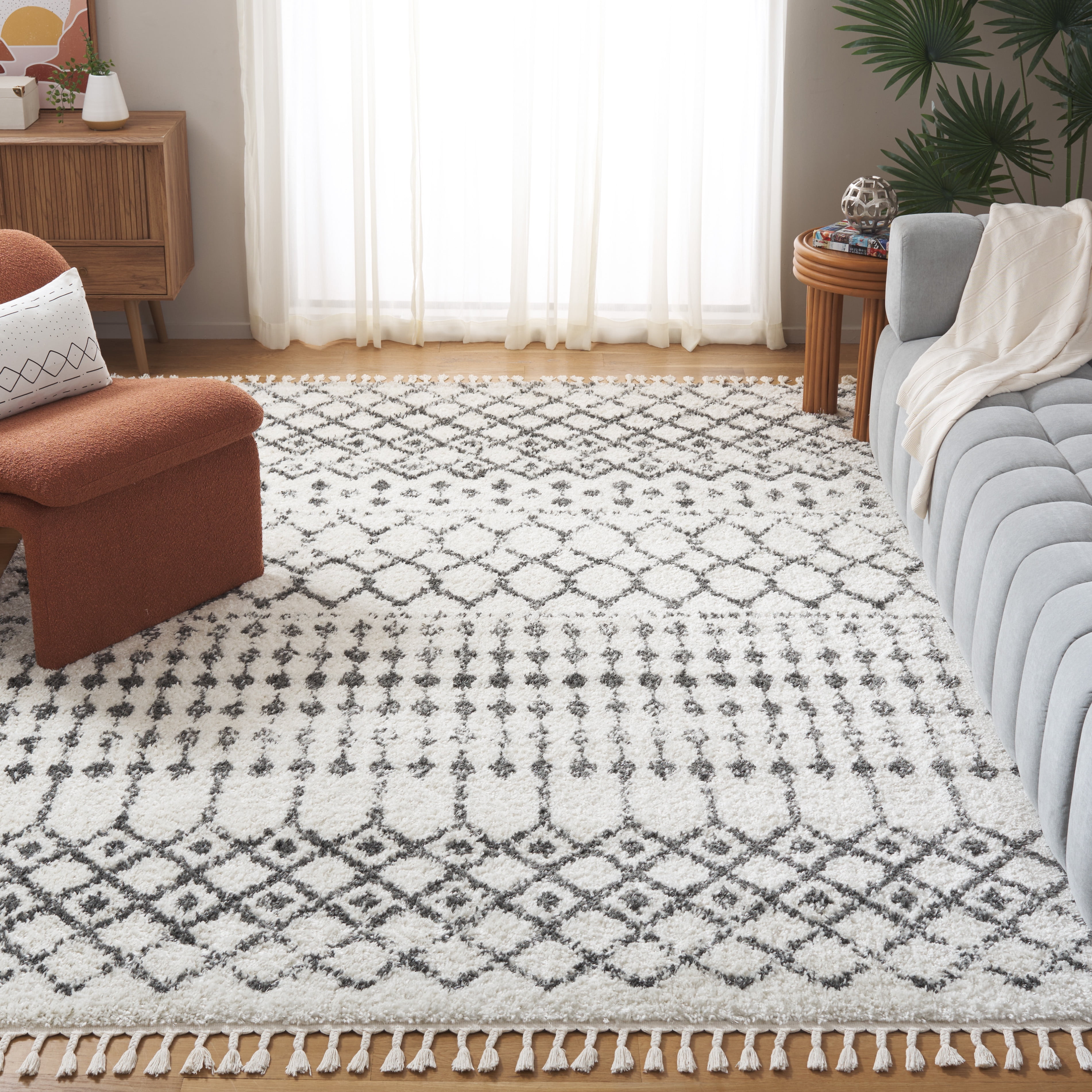 SAFAVIEH Berber Fringe Erin Aztec Shag Area Rug, Cream/Dark Gray, 8' x 10'