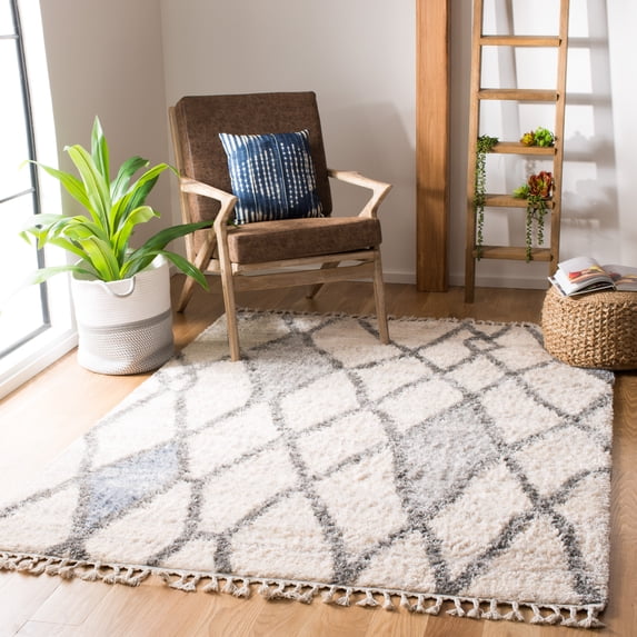 SAFAVIEH Berber Fringe Amyas Geometric Shag Area Rug, Cream/Blue, 8' x 10'