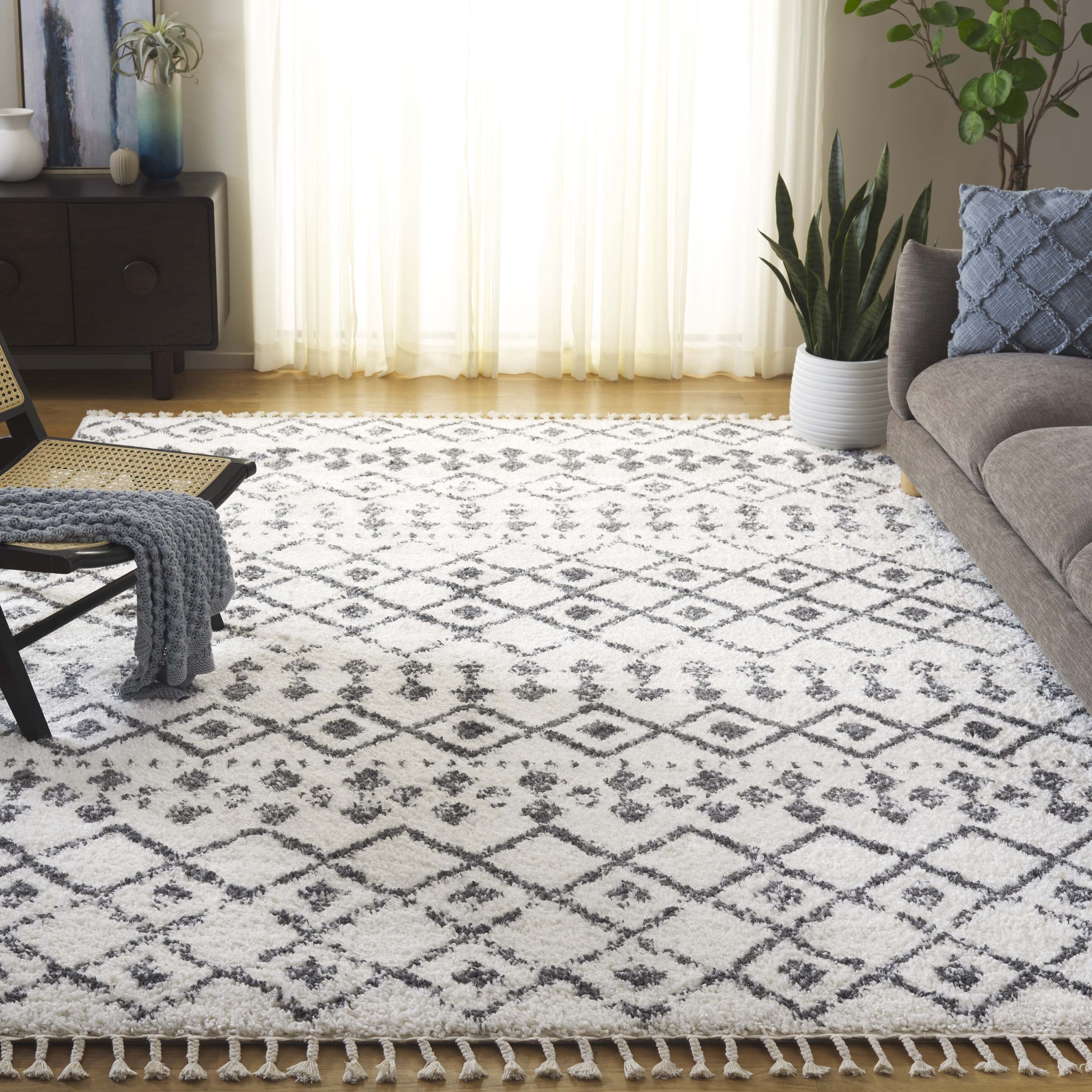 SAFAVIEH Berber Fringe Vinal Aztec Shag Area Rug, Cream/Dark Gray, 9' x 12'