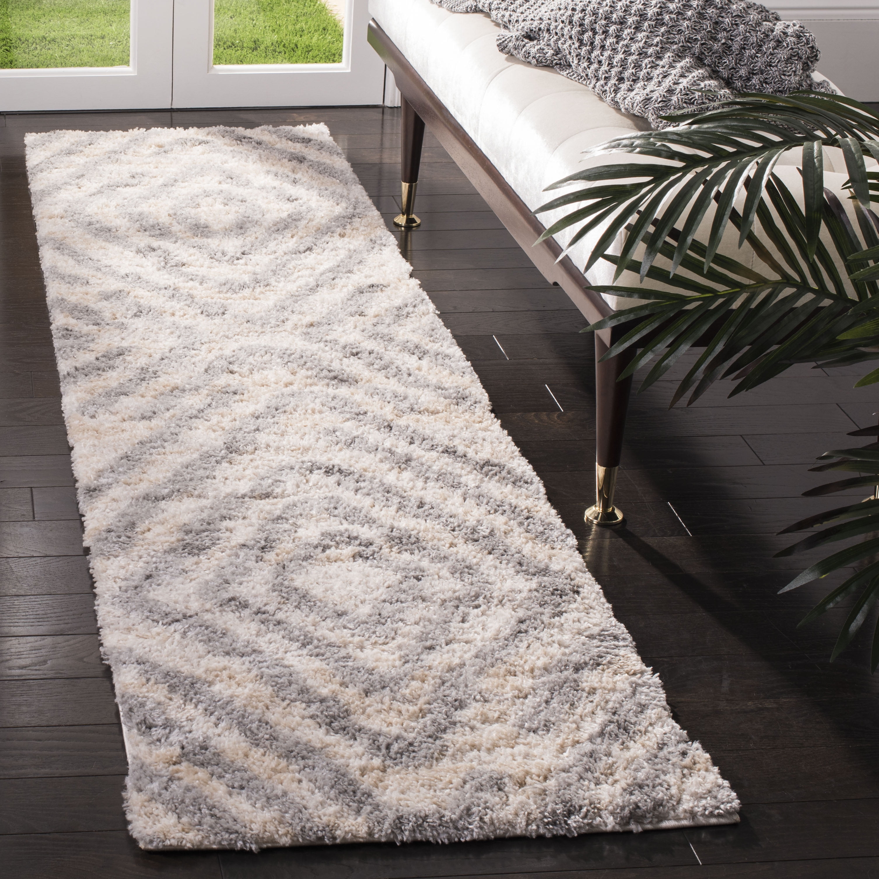 SAFAVIEH Berber Avery Geometric Shag Runner Rug, Cream/Gray, 2' x 10 ...