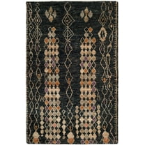 SAFAVIEH Bohemian Flannery Geometric Area Rug, Black/Beige, 5' x 8'