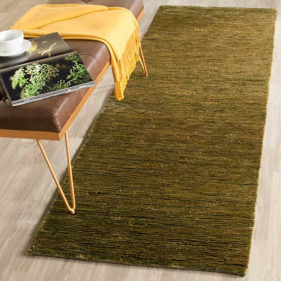 SAFAVIEH Bohemian Paulo Solid Runner Rug, Green, 2'6" x 8'
