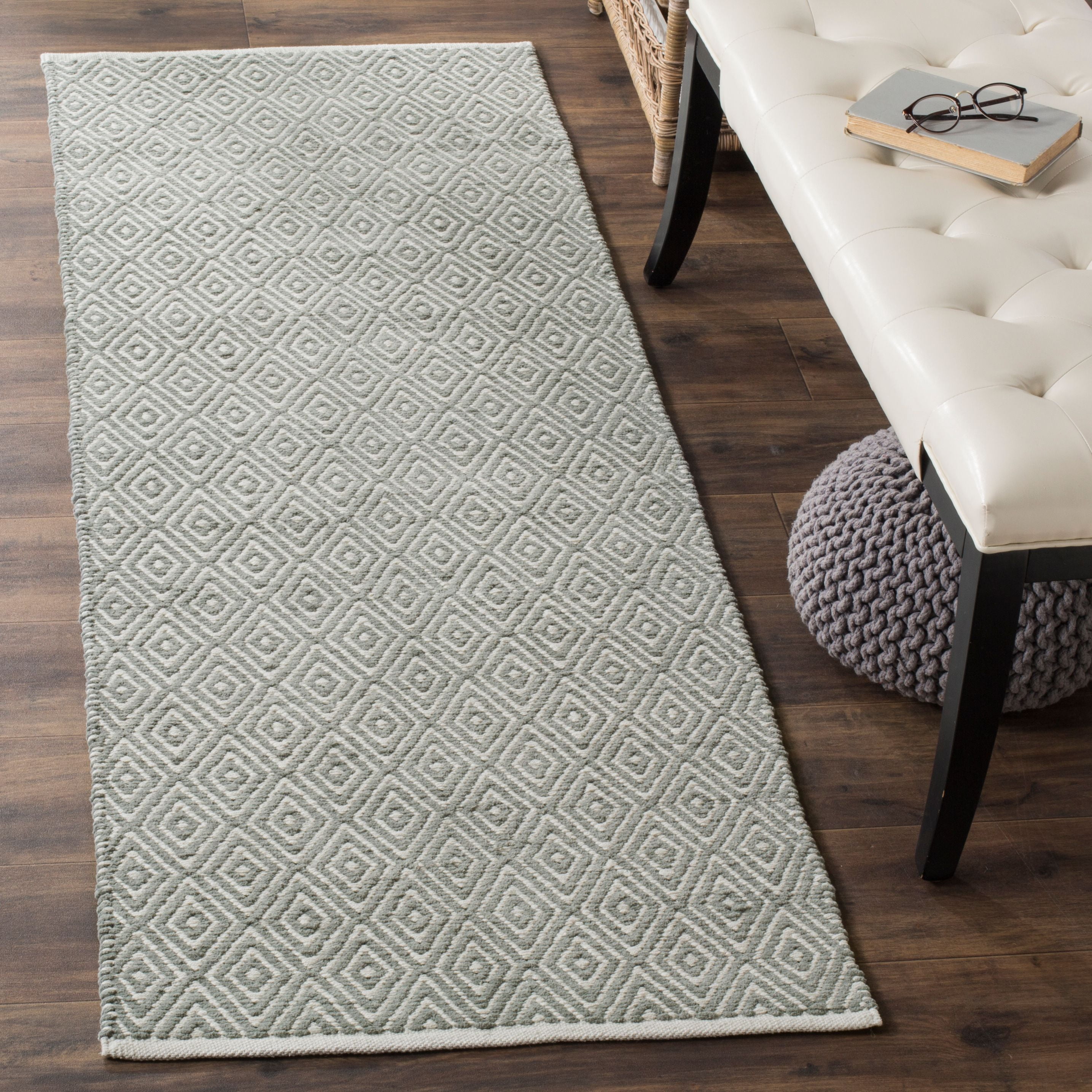 SAFAVIEH Boston Victoria Geometric Cotton Runner Rug, Grey, 2'3" x 9'