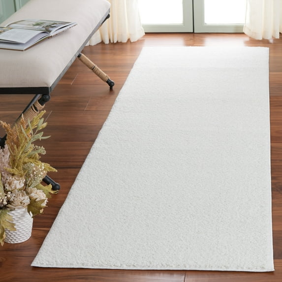SAFAVIEH Boucle Lauressa Solid Machine Washable Runner Rug, Ivory, 2'6" x 8'