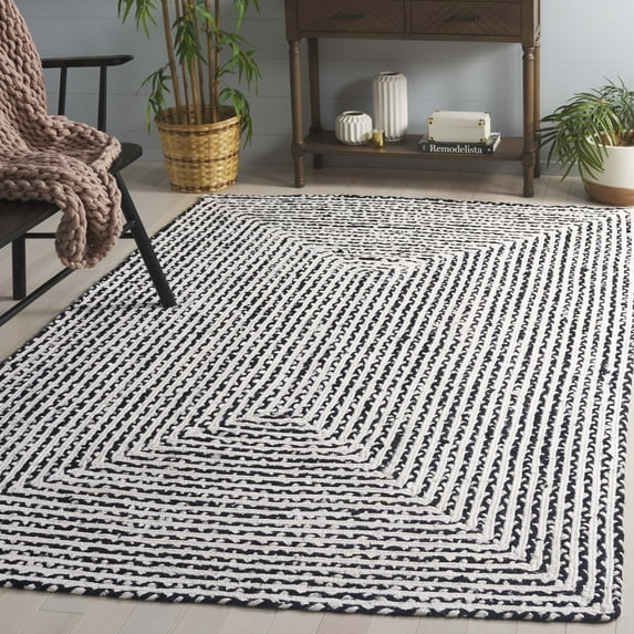 SAFAVIEH Braided Anabella Bordered Cotton Reversible Area Rug, Black/Ivory, 6' x 9'
