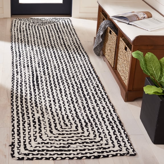SAFAVIEH Braided Anabella Bordered Cotton Reversible Runner Rug, Black/Ivory, 2'3" x 9'