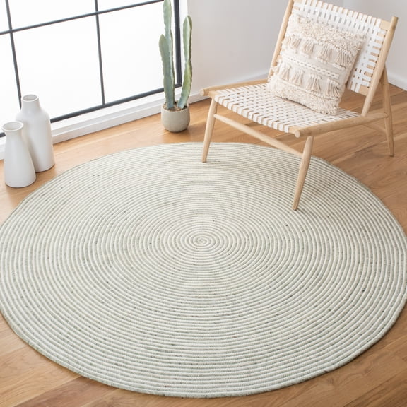 SAFAVIEH Braided Beuregard Solid Reversible Area Rug, Green/Ivory, 3' x 3' Round