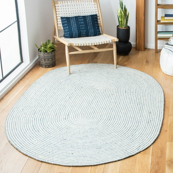 SAFAVIEH Braided Beuregard Solid Reversible Area Rug, Gray/Ivory, 6' x 9' Oval