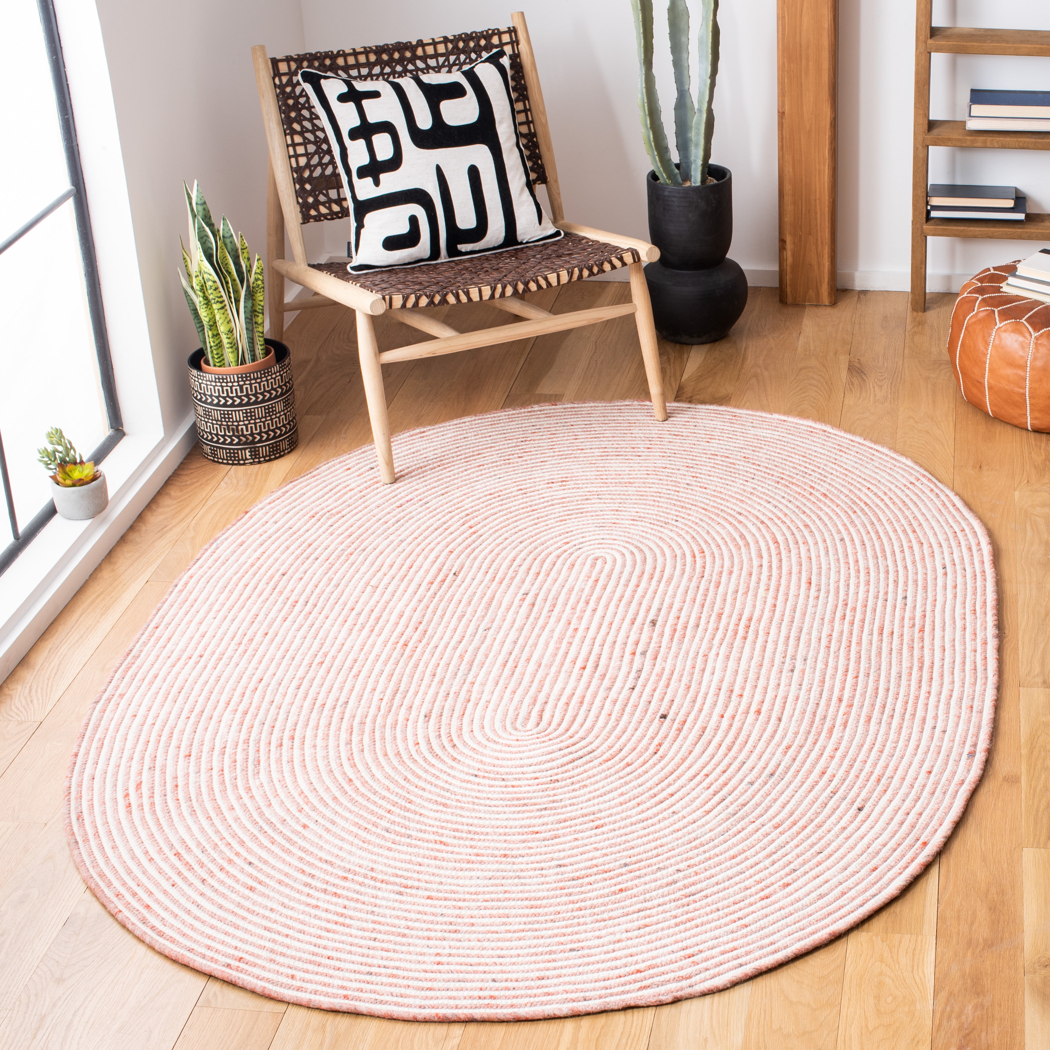 SAFAVIEH Braided Beuregard Solid Reversible Area Rug, Red/Ivory, 5' x 7' Oval