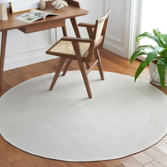 SAFAVIEH Braided Braylon Solid Reversible Area Rug, White, 3' x 3' Round
