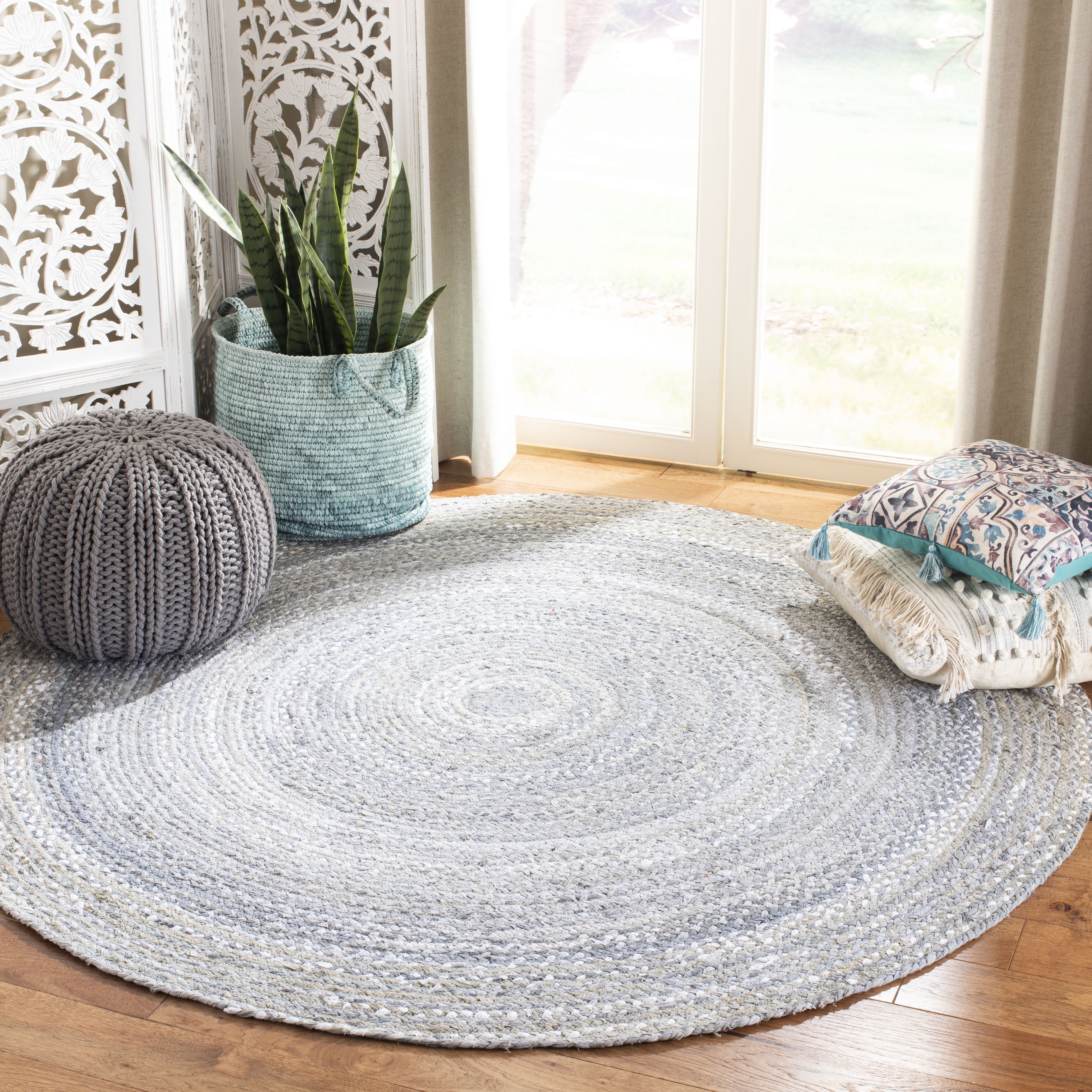 SAFAVIEH Braided Calvin Transitional Cotton Reversible Area Rug, Light Gray, 6' x 6' Round