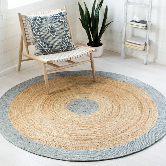 SAFAVIEH Braided Carina Bordered Reversible Area Rug, Gray/Natural, 4' x 4' Round
