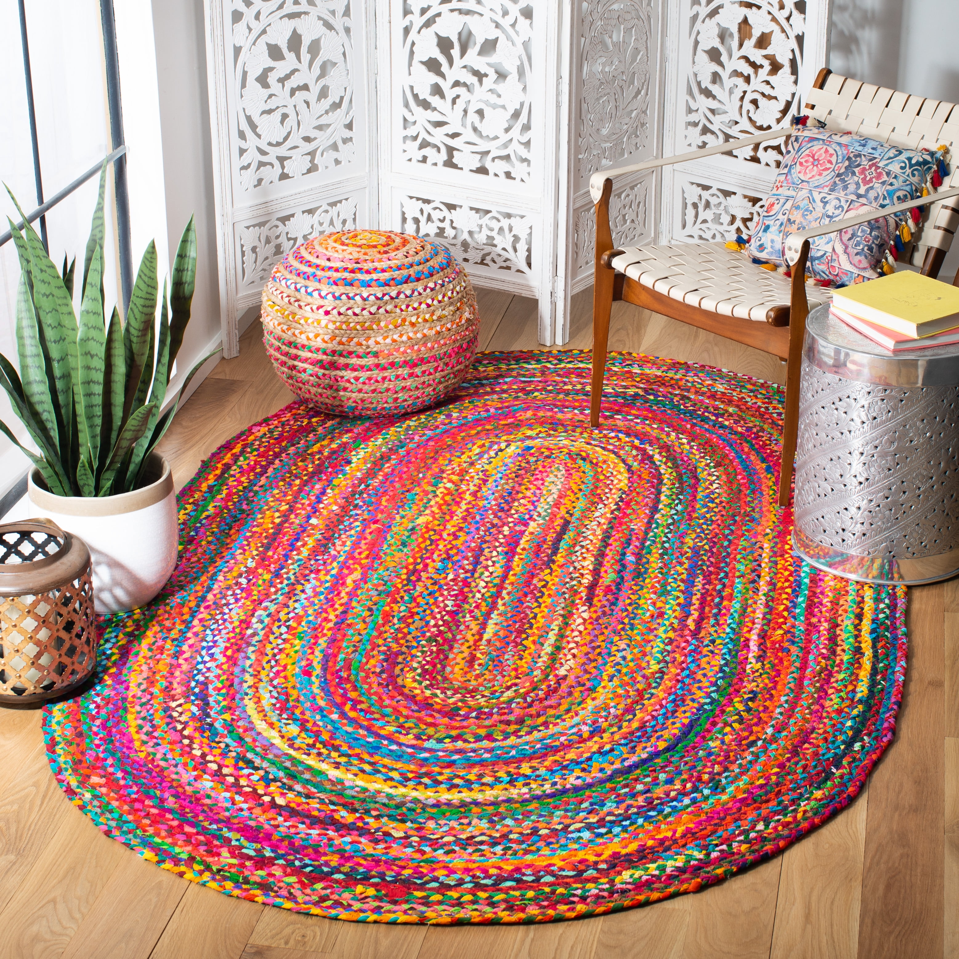 SAFAVIEH Braided Daphne Geometric Cotton Reversible Area Rug, Red/Multi, 7'6" x 9'6" Oval