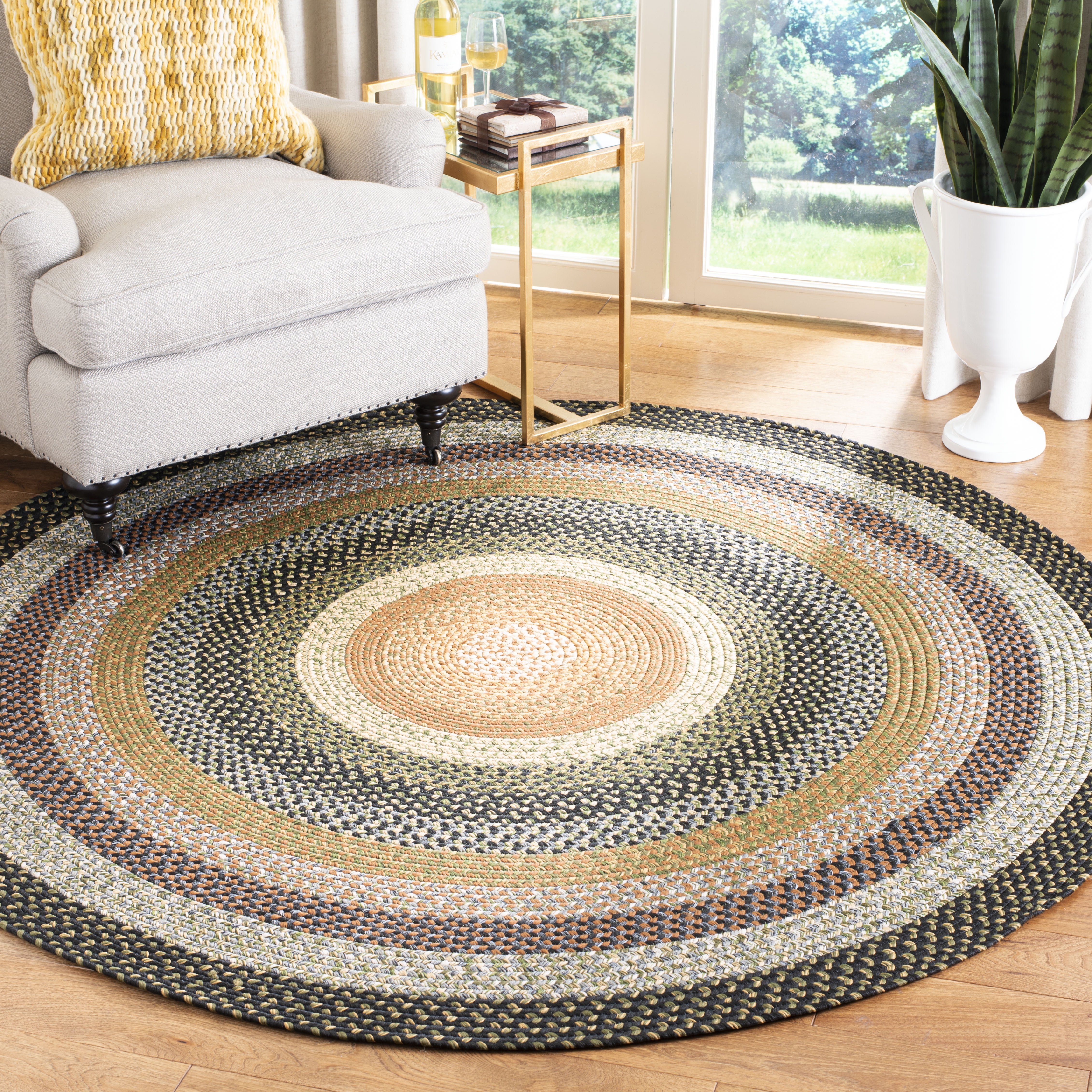 Safavieh Braided Ellen Bordered Machine Washable Reversible Area Rug, Multi, 7' x 7' Round
