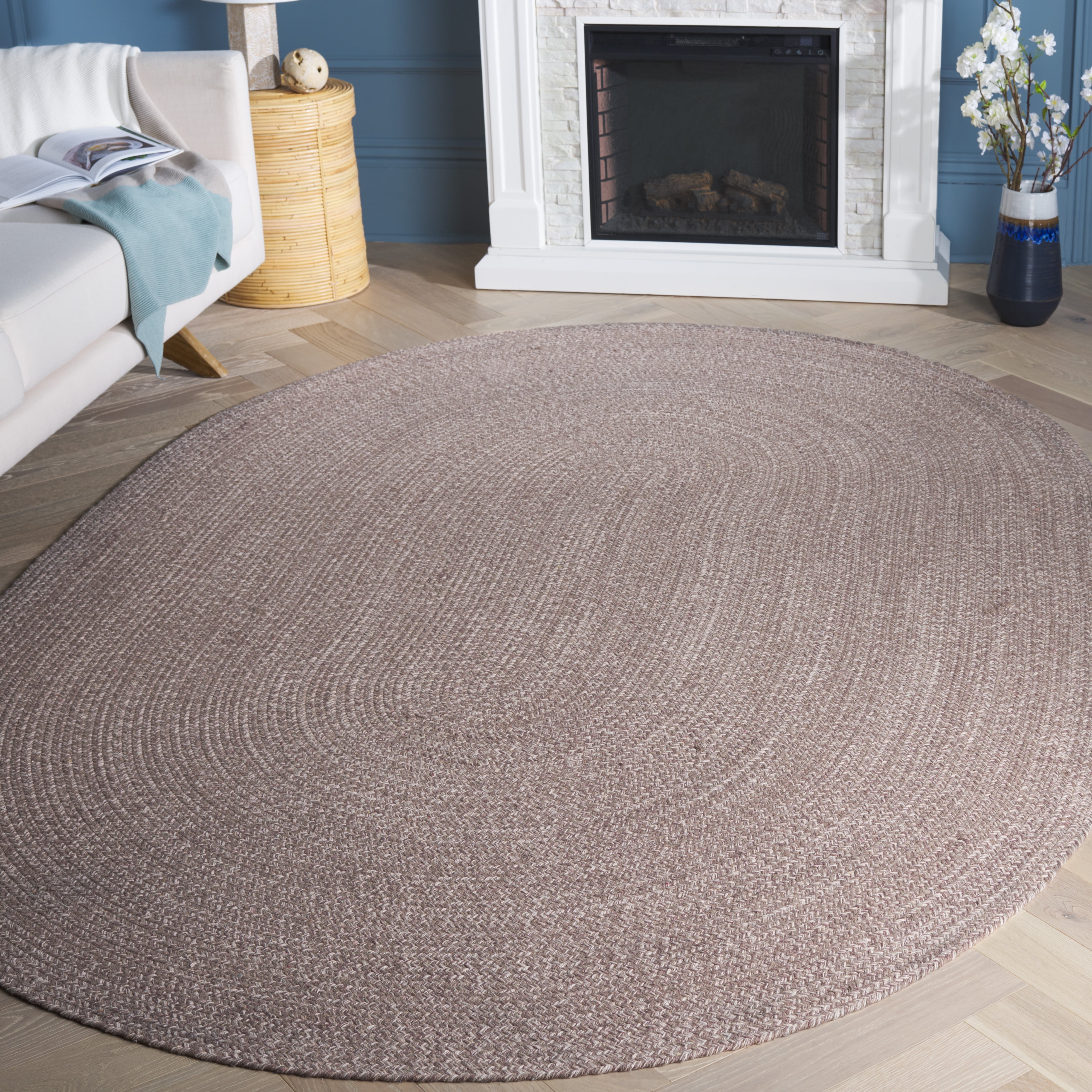 SAFAVIEH Braided Harmon Geometric Cotton Reversible Area Rug, Ivory/Beige, 4' x 6' Oval - Coastal Design, Ivory & Beige, Cotton, Hand Woven Pattern, Ideal for Entryway, Kitchen, Living Room, Office