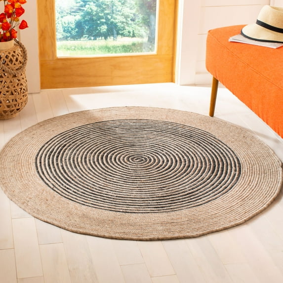 SAFAVIEH Braided Lars Geometric Reversible Area Rug, Beige/Black, 4' x 4' Round