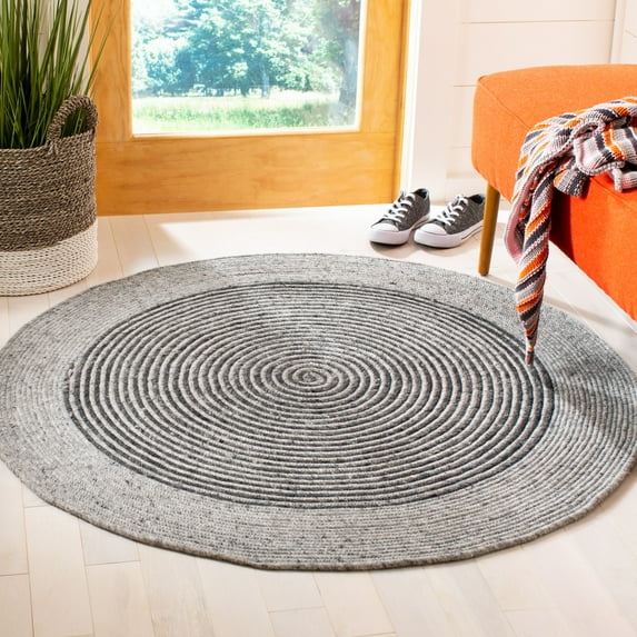 SAFAVIEH Braided Lars Geometric Reversible Area Rug, Gray/Black, 4' x 4' Round