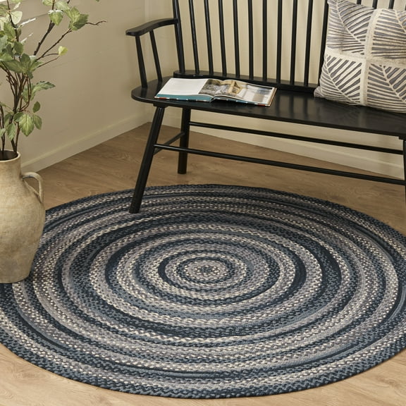 SAFAVIEH Braided Leilah Abstract Cotton Reversible Area Rug, Gray/Ivory, 5' x 5' Round