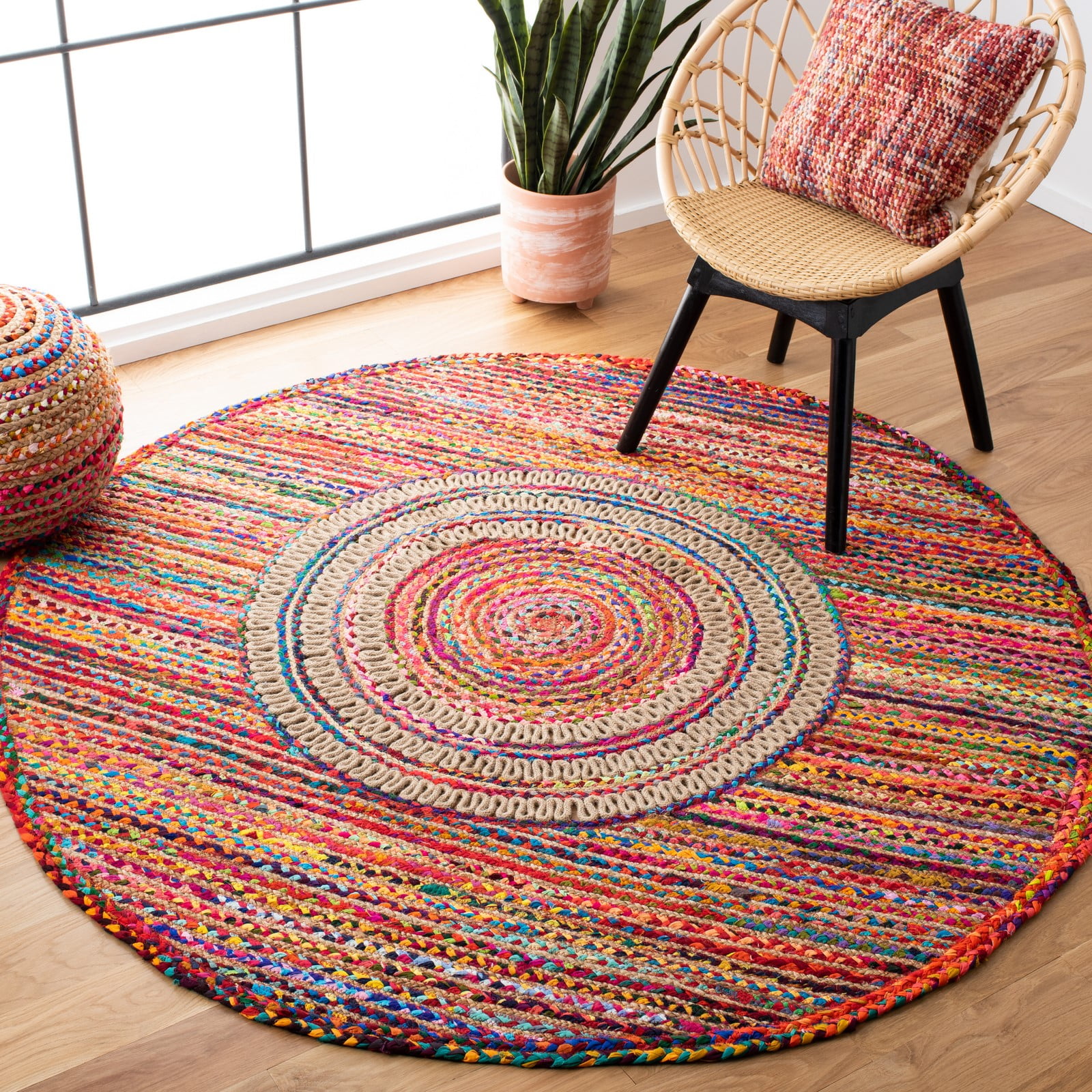 Handwoven Braided Reversible Round Rug in Red, 59" Diameter