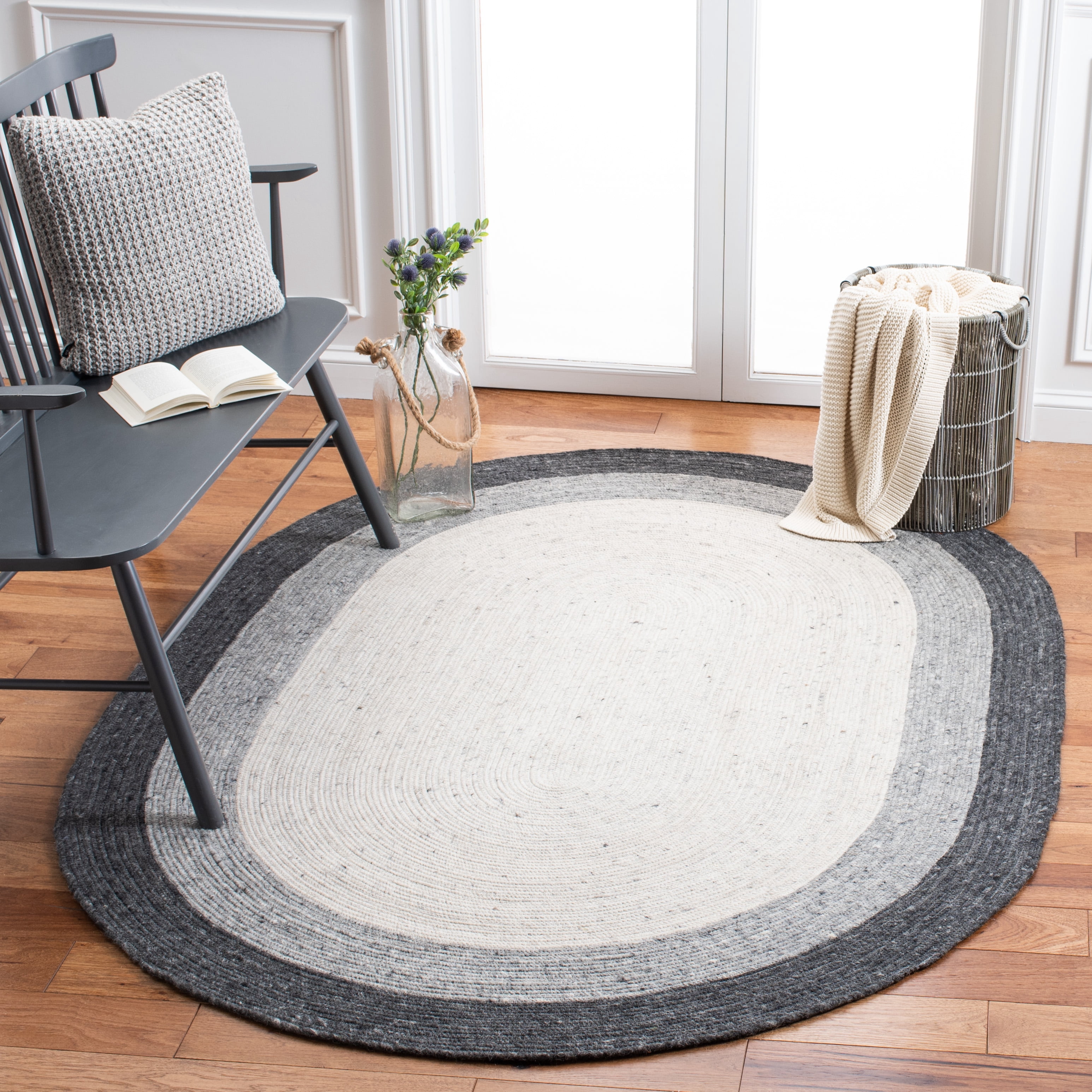 SAFAVIEH Braided Nazca Geometric Reversible Area Rug, Gray/Ivory, 4' x 6' Oval