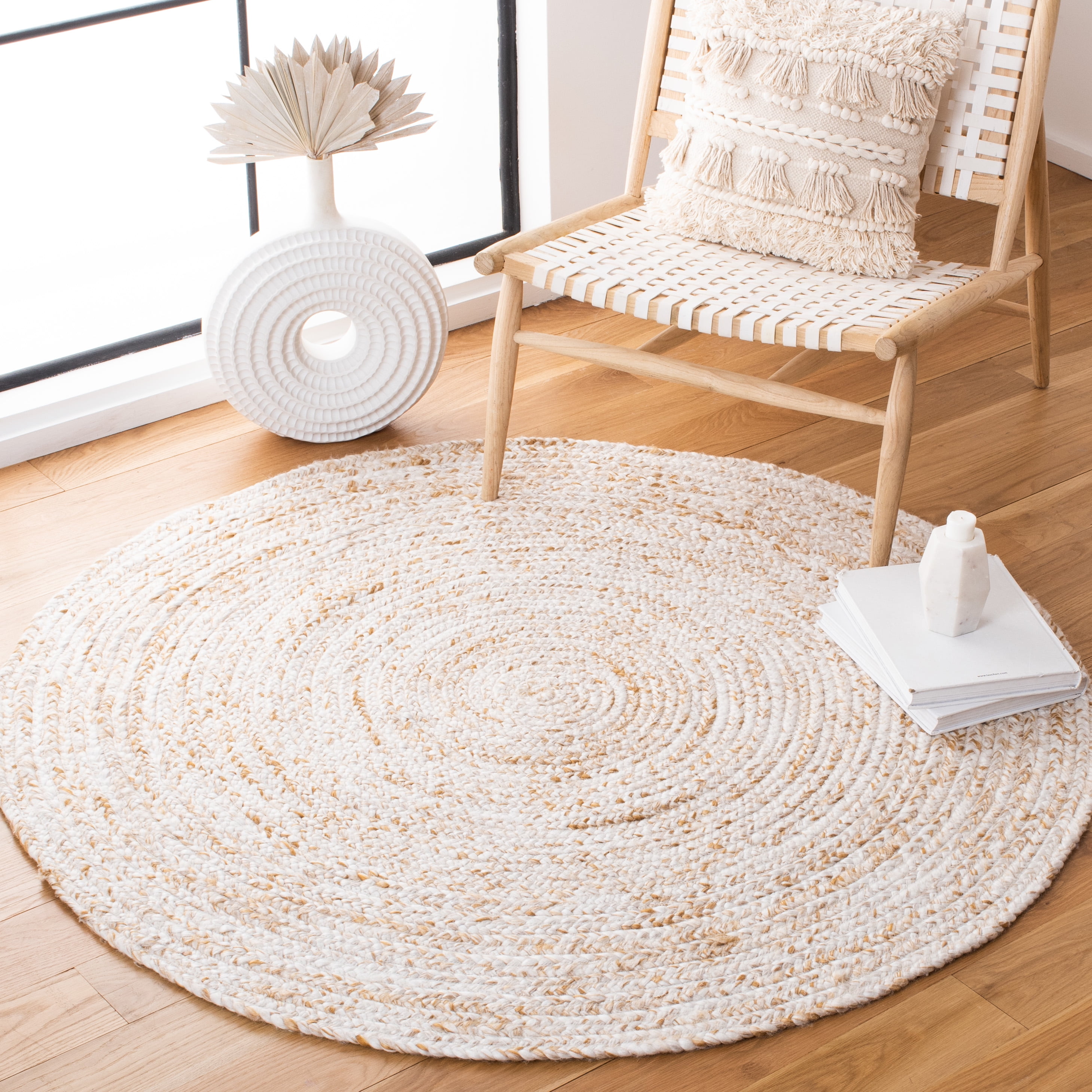 SAFAVIEH Braided Ophelia Solid Polyester Reversible Area Rug, Ivory/Brown, 5' x 5' Round