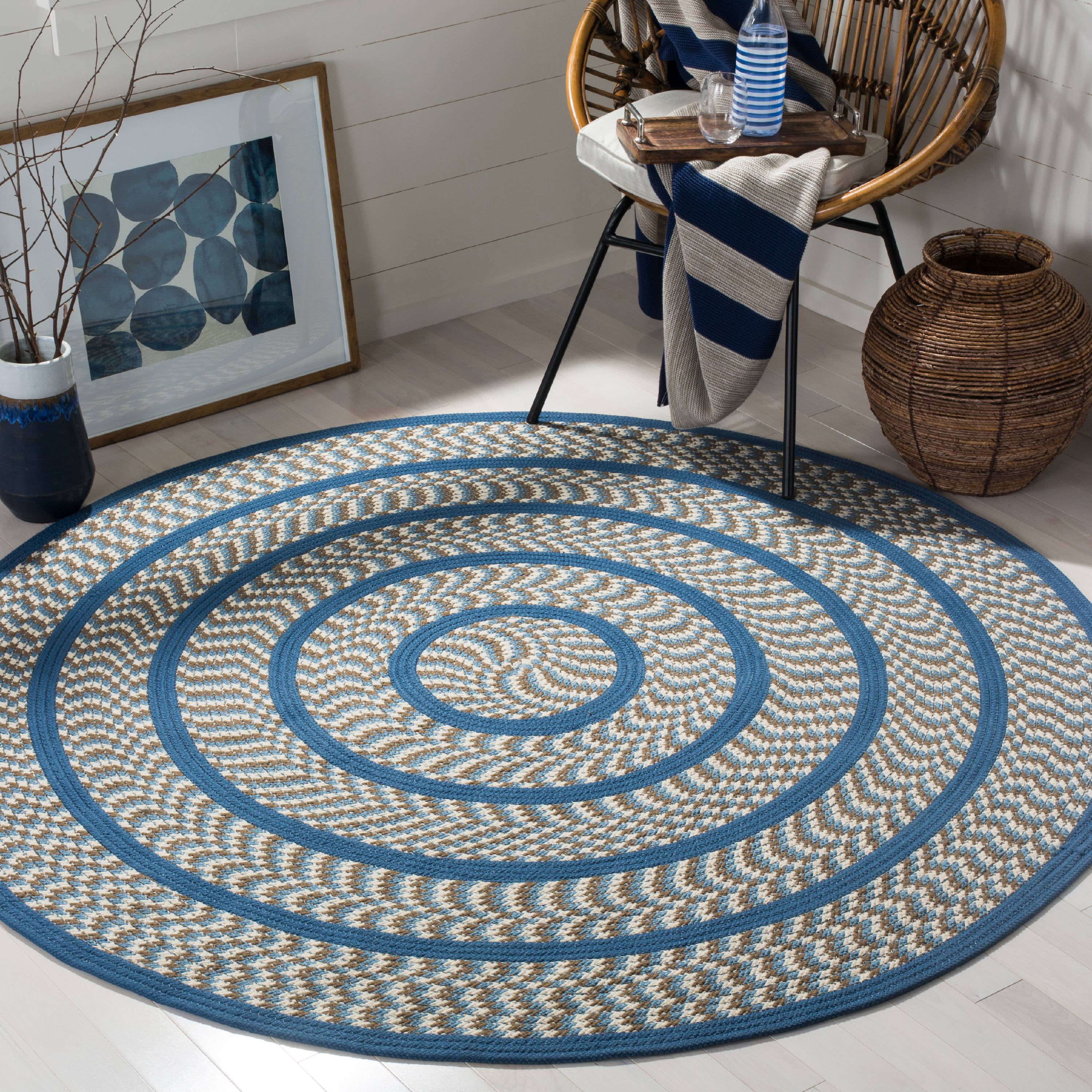 SAFAVIEH Braided Tanisha Color Bordered Area Rug, Ivory/Blue, 4' x 4' Round  