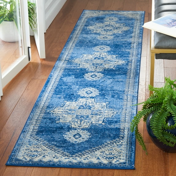 SAFAVIEH Brentwood Clotilda Oriental Runner Rug, Ivory/Blue, 2' x 9'