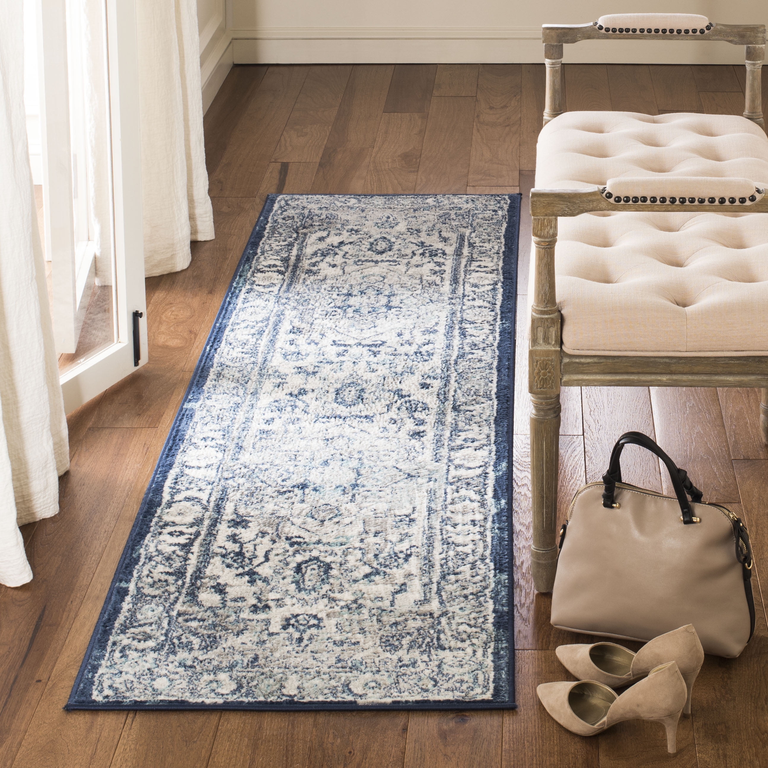 SAFAVIEH Brentwood Dimas Oriental Runner Rug, Light Grey/Blue, 2' x 6 ...