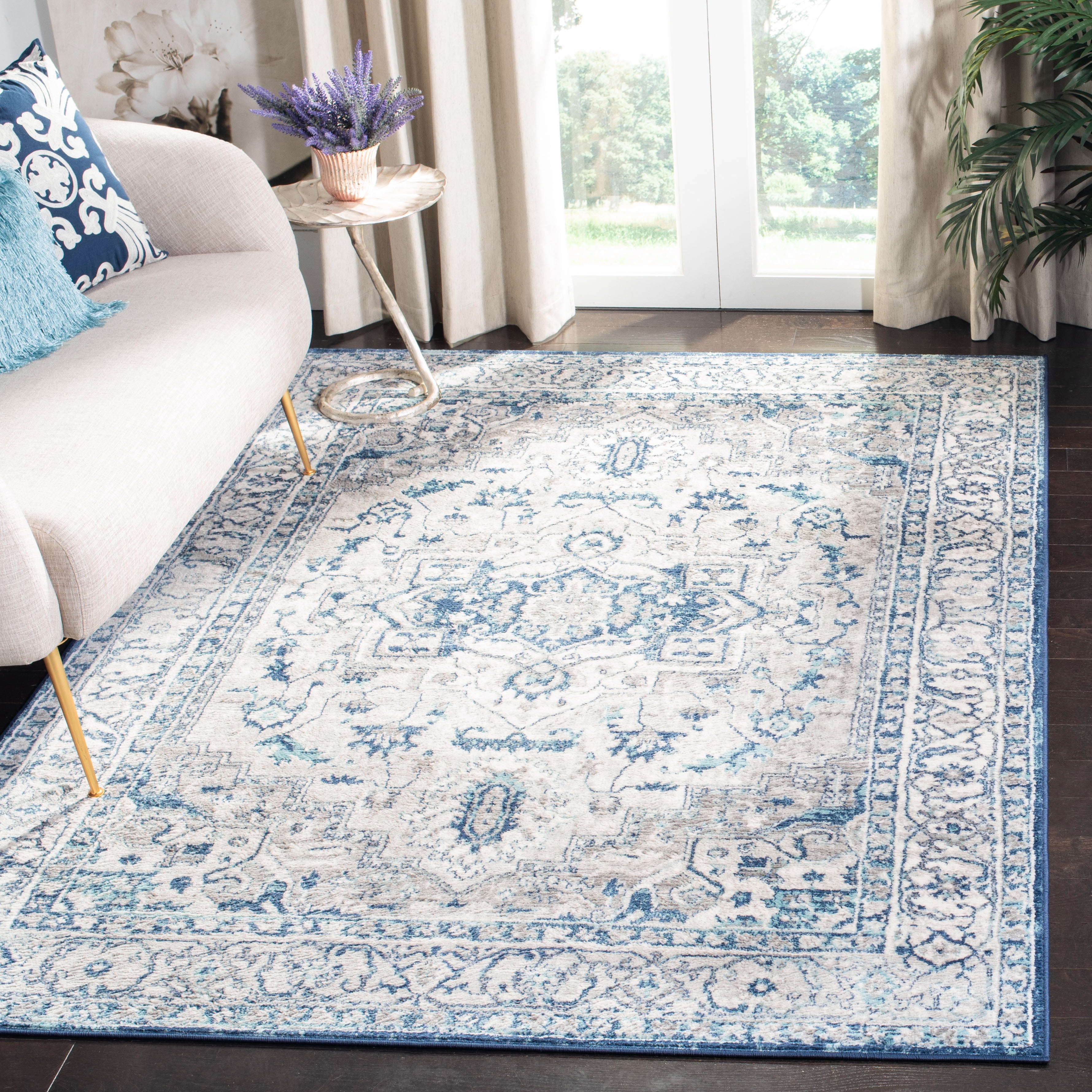 SAFAVIEH Brentwood Dimas Oriental Area Rug, Light Gray/Blue, 3' x 5'