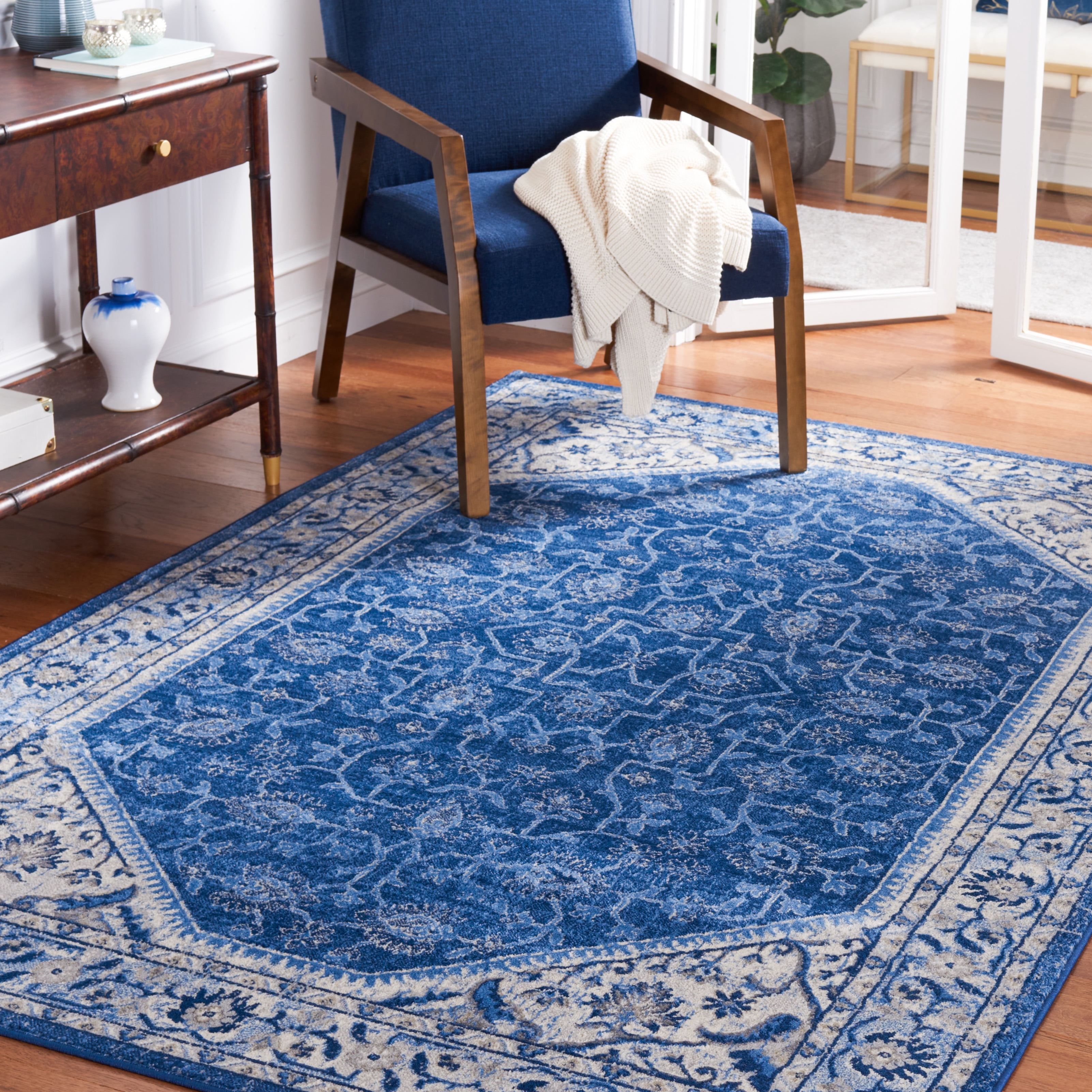 SAFAVIEH Brentwood Theobald Oriental Area Rug, Ivory/Navy, 4' x 6'