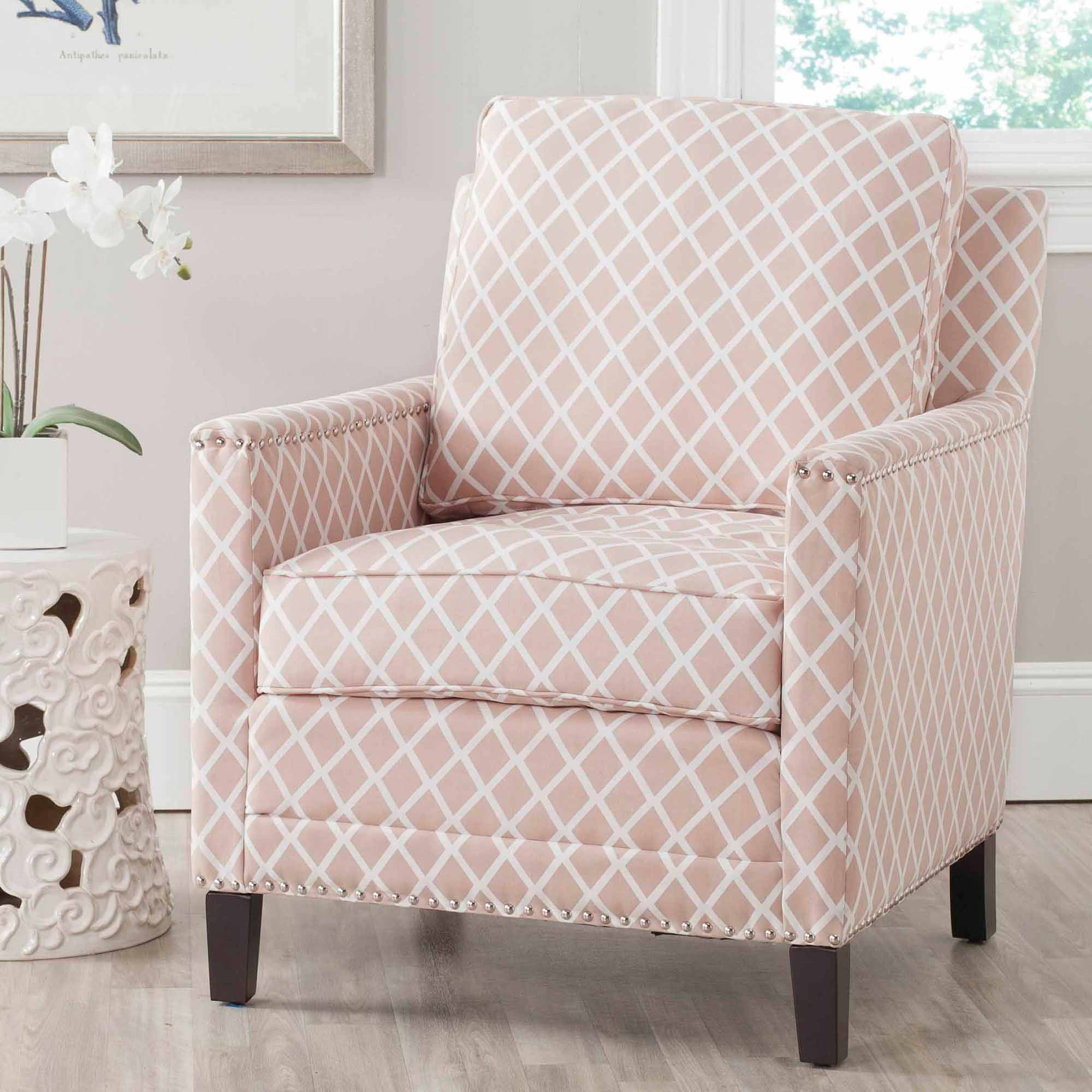 SAFAVIEH Buckler Classic Upholstered Club Chair w/ Silver Nail Heads, Peach Pink/White