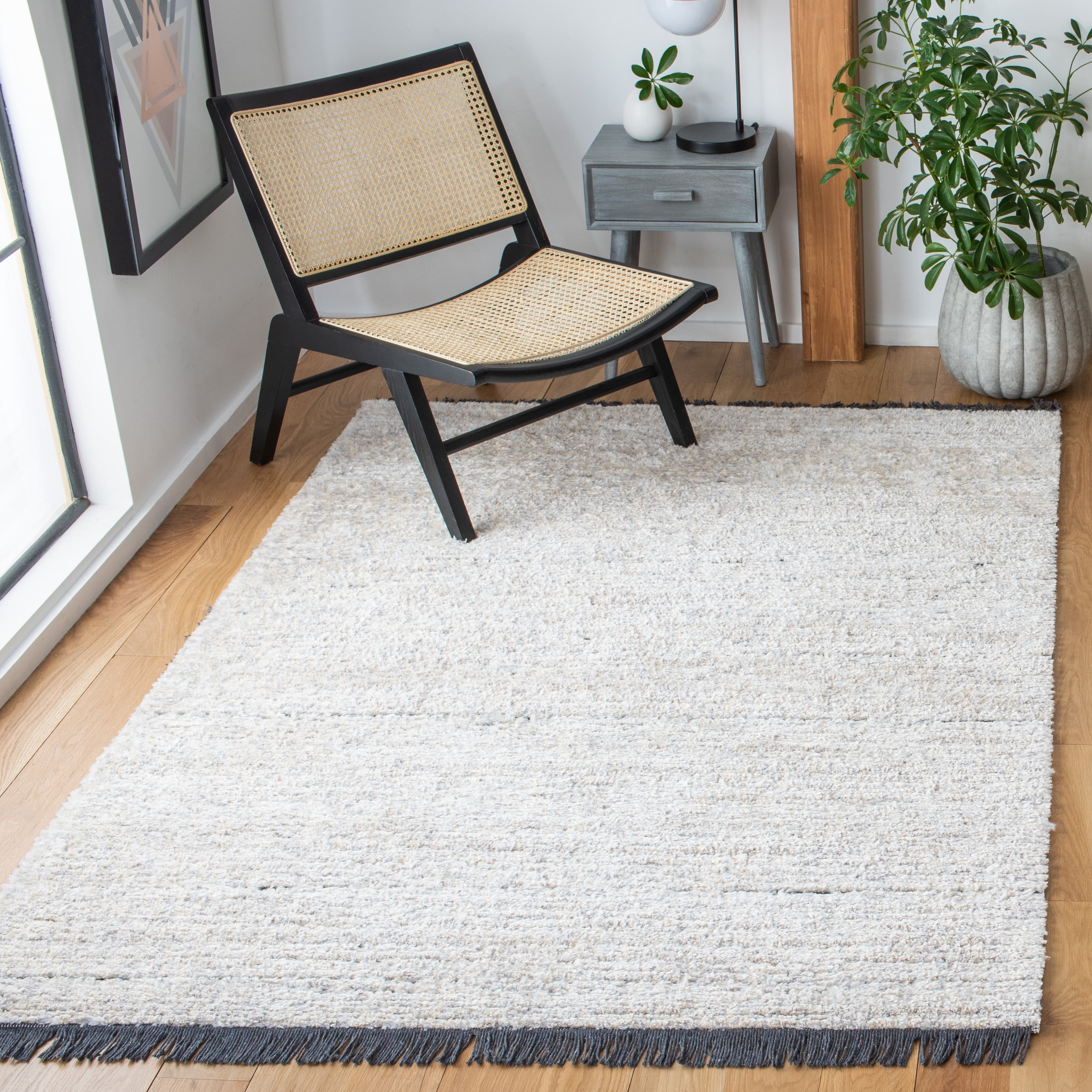 Safavieh Burko Kazi Abstract Area Rug, Gray/Ivory, 4'5" x 6'5"