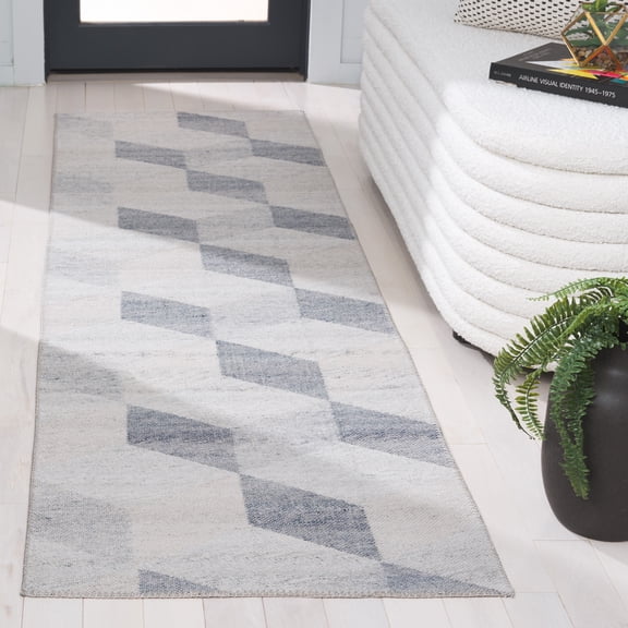 SAFAVIEH Cabo Searlait Geometric Runner Rug, Beige/Light Gray, 2'3" x 8'