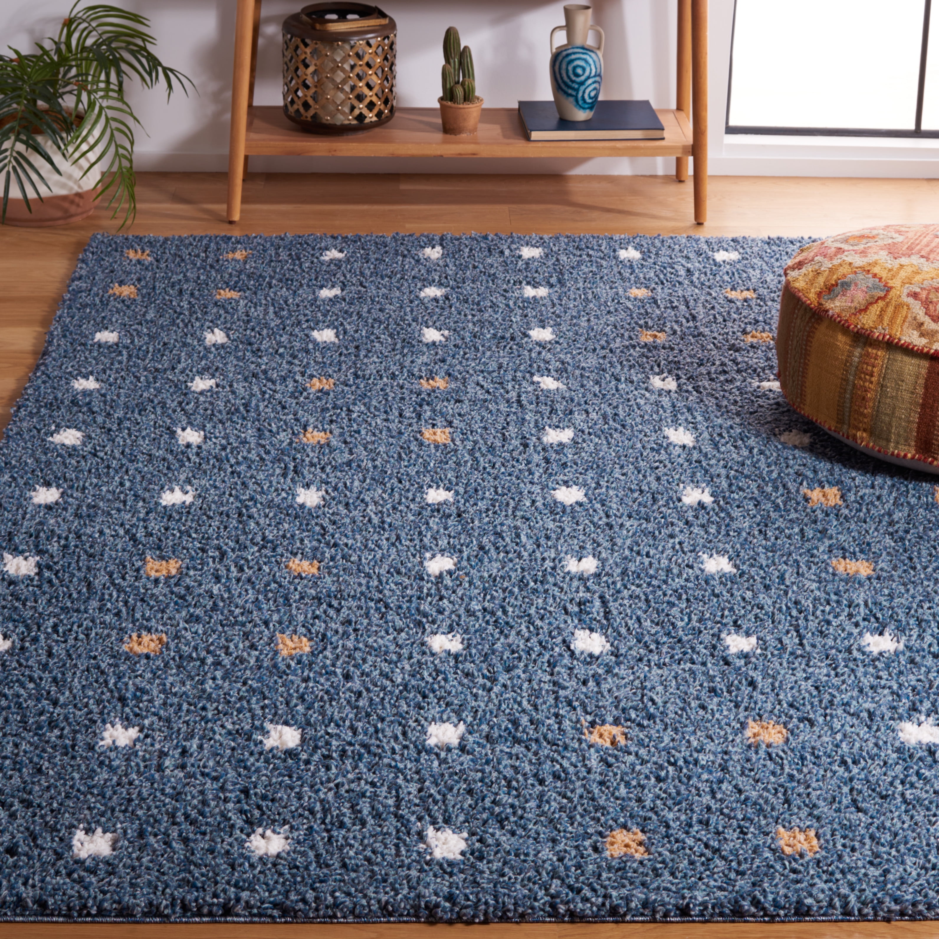 SAFAVIEH Calico Mattie Dot-Print Polyester Shag Area Rug, Blue/Ivory, 6'7" x 6'7" Square