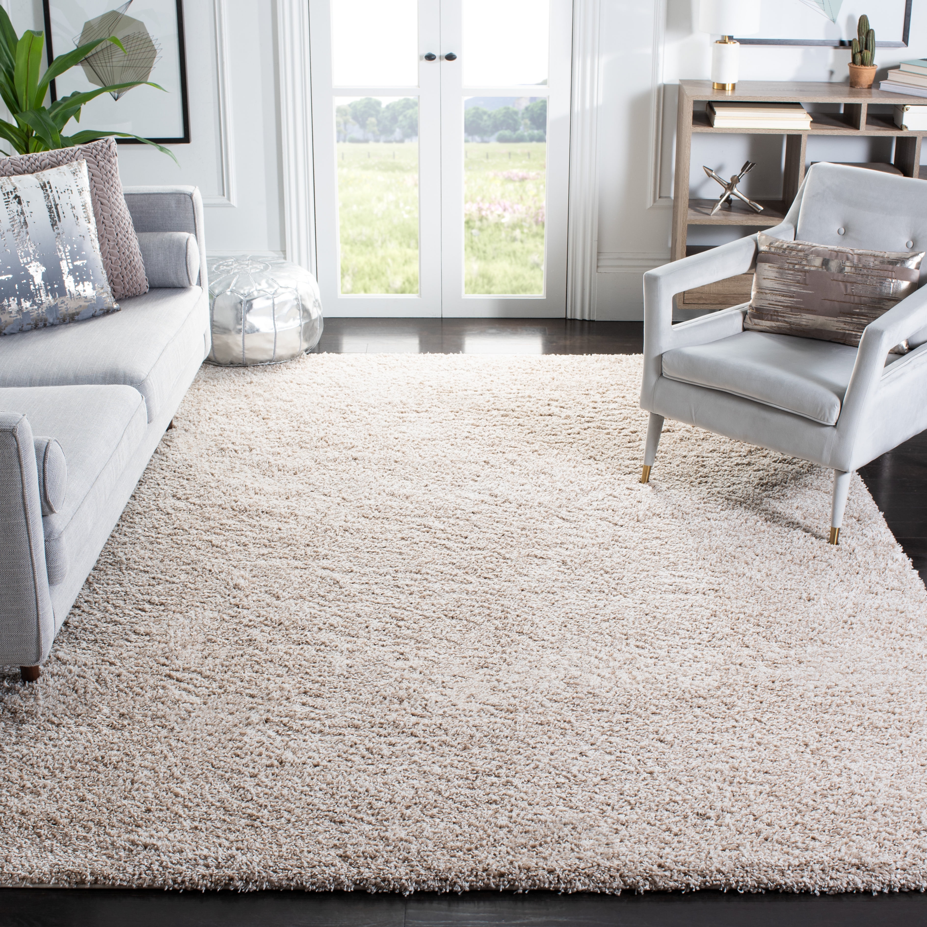SAFAVIEH California Plush Solid Shag Area Rug, Beige, 10' x 10' Square - Large - Modern Design, Beige, Non-Shedding & Easy Cleaning, Ultra Plush Thick Pile, Ideal for Living Room, Bedroom