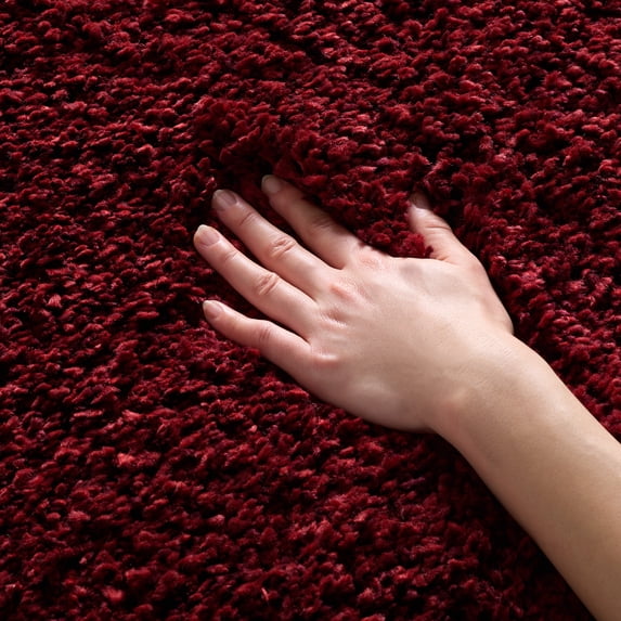 SAFAVIEH California Plush Solid Shag Area Rug, Maroon, 4' x 6' - Modern Design, Maroon, Non-Shedding & Easy Cleaning, Ultra Plush Thick Pile, Ideal for Living Room, Bedroom, Entryway, Bathroom