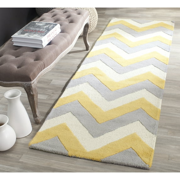 SAFAVIEH Cambridge Cherette Geometric Wool Runner Rug, Gray/Gold, 2'6" x 8'