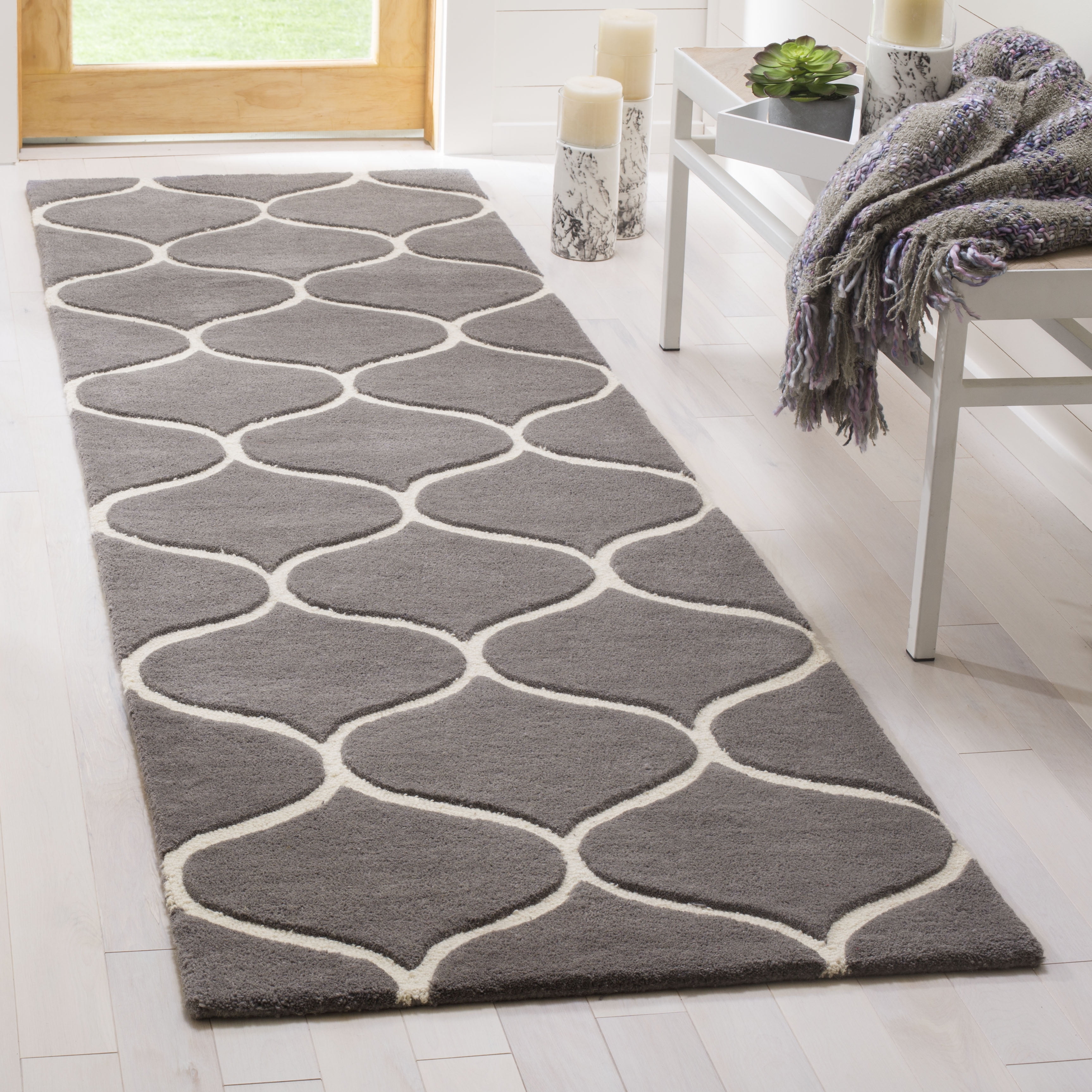 SAFAVIEH Cambridge Jared Geometric Wool Runner Rug, Dark Gray/Ivory, 2'6" x 8'