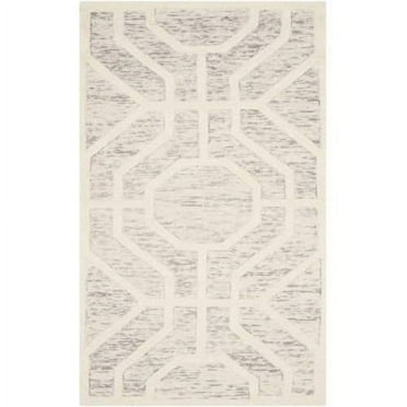 SAFAVIEH Cambridge Johan Geometric Wool Area Rug, Light Grey/Ivory, 4' x 6'