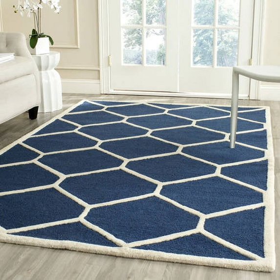SAFAVIEH Cambridge Juan Geometric Wool Area Rug, Navy Blue/Ivory, 6' x 6' Round