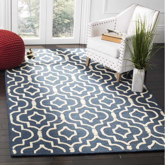 SAFAVIEH Cambridge Julian Geometric Wool Area Rug, Navy Blue/Ivory, 2'6" x 4'