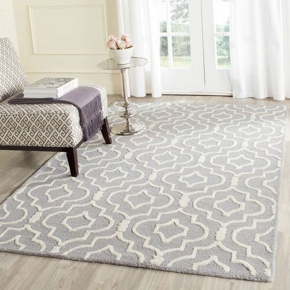 SAFAVIEH Cambridge Julian Geometric Wool Area Rug, Silver/Ivory, 8' x 10'