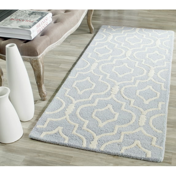 SAFAVIEH Cambridge Julian Geometric Wool Runner Rug, Light Blue/Ivory, 2'6" x 6'