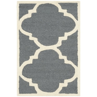 SAFAVIEH Cambridge Justine Geometric Quatrefoil Wool Area Rug, Dark Grey/Ivory, 2'6" x 4'