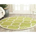 thumbnail image 1 of SAFAVIEH Cambridge Justine Geometric Quatrefoil Wool Area Rug, Green/Ivory, 6' x 6' Round, 1 of 10