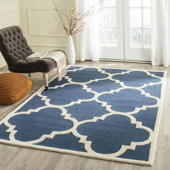 SAFAVIEH Cambridge Justine Geometric Quatrefoil Wool Area Rug, Navy/Ivory, 5' x 8'