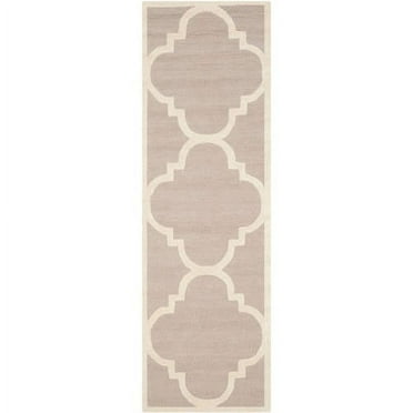 SAFAVIEH Cambridge Justine Geometric Quatrefoil Wool Runner Rug, Beige/Ivory, 2'6" x 14'